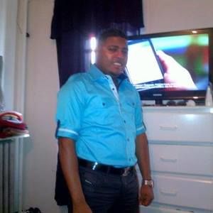 Meet your Posher, Carlos